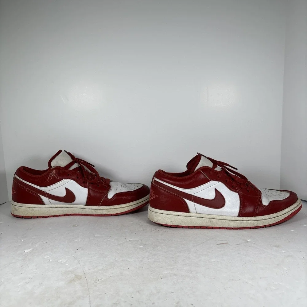 Size 8.5 Nike‎ Air Jordan 1 Low Dune Red Sneakers FJ3459-160